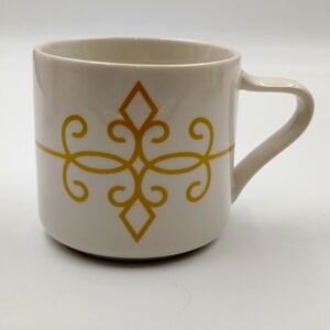 Starbucks Scroll Design in Gold 2015 12 ounces